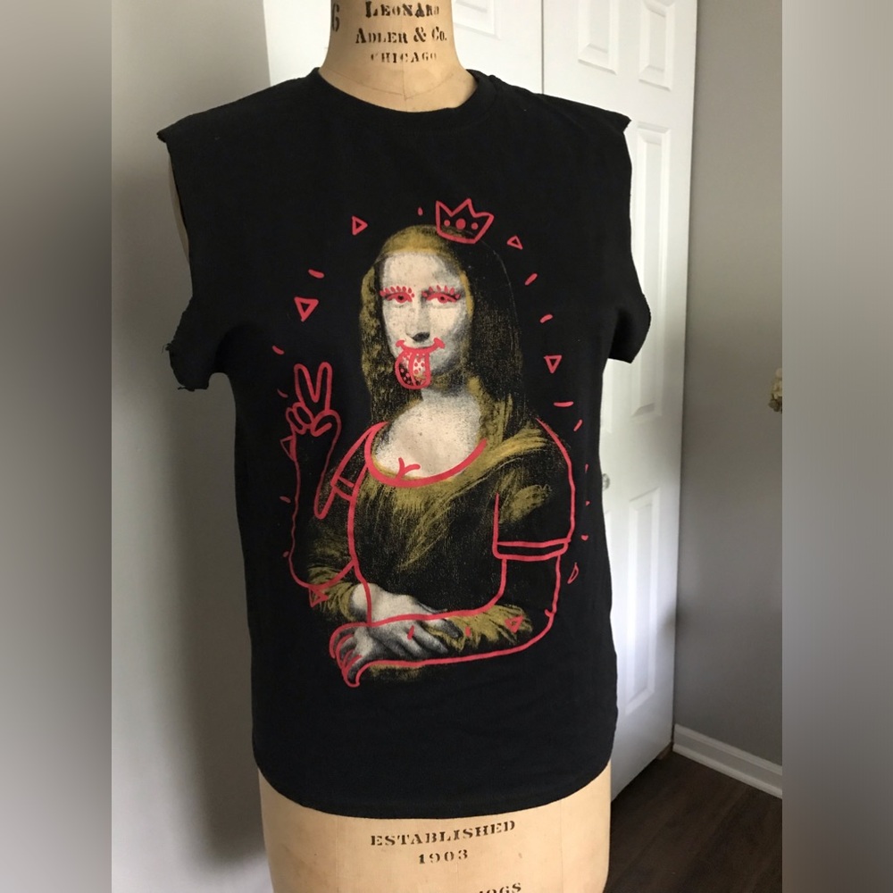 COPY - Punk/Goth Mona Lisa tshirt